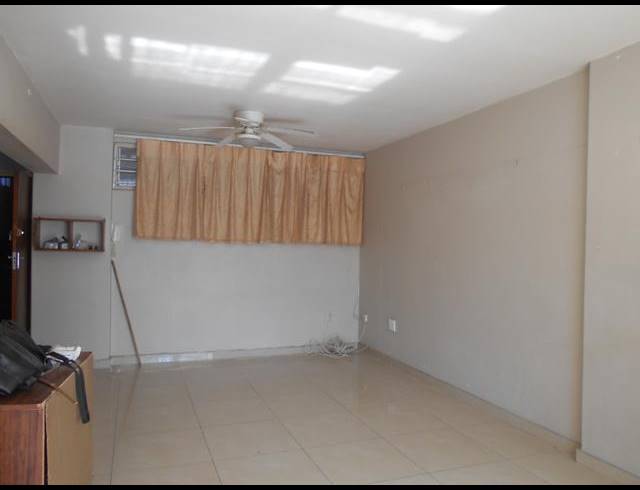 2 BEDROOM APARTMENT TO LET IN NORTH BEACH
